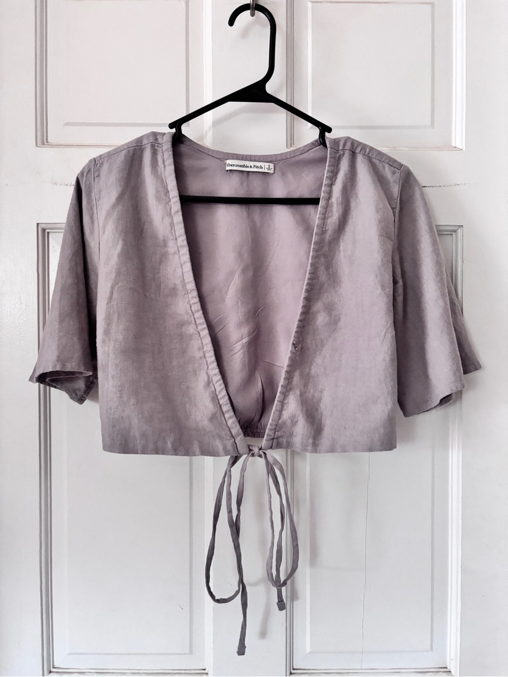 Abercrombie & Fitch Grey Tie-Front Cropped Blouse